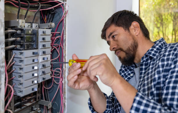 Best Residential Electrician Services  in Cedarburg, WI